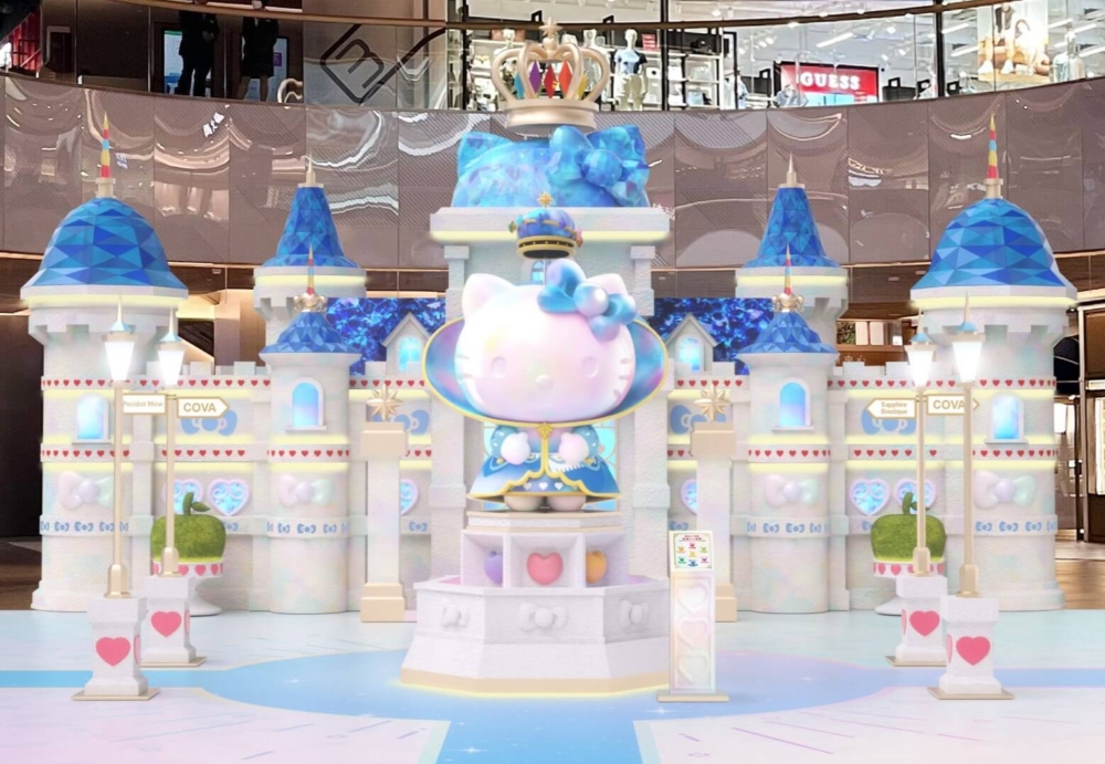 6米高「幻彩城堡」～