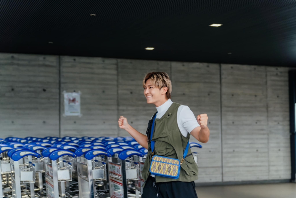 耀樂開記者會，炎亞綸亦有到場向佢鞠躬道歉