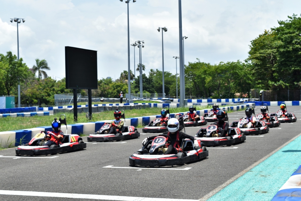 「鈴鹿賽道樂園」