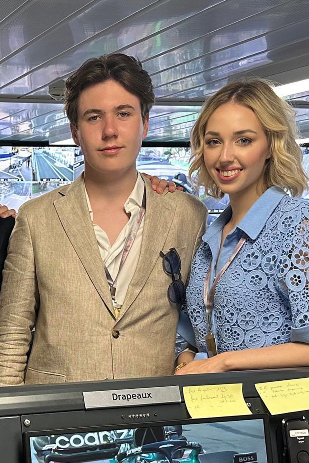 近日外國傳媒報導佢正同現年17歲嘅丹麥王子Prince Christian拍拖