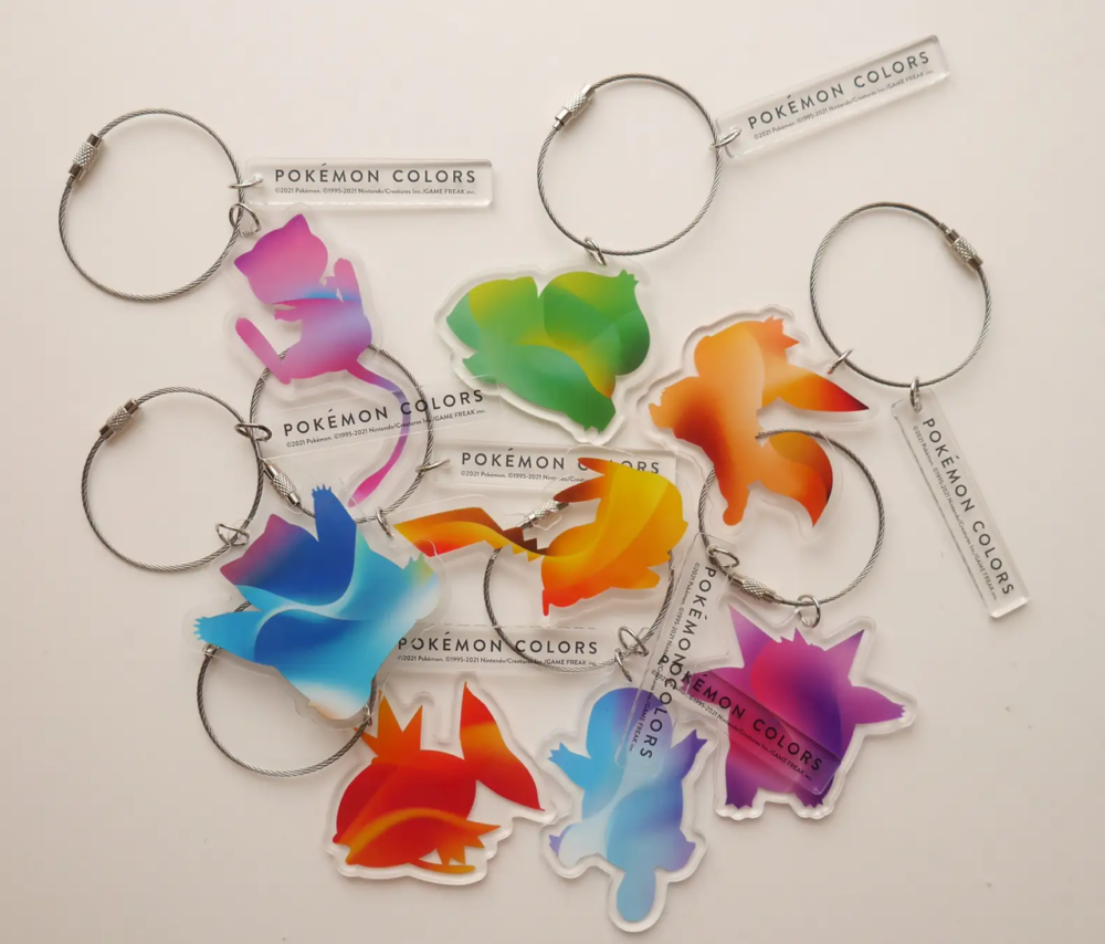 9款不同小精靈的亞克力鑰匙扣。