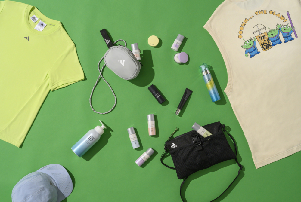 百老匯買指定產品即送adidas潮流運動用品/SOFINA護膚防曬產品!