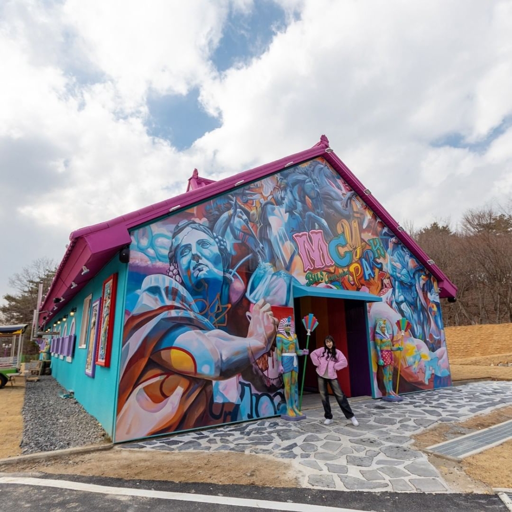 以真實馬房改造成另一個打卡影相區～