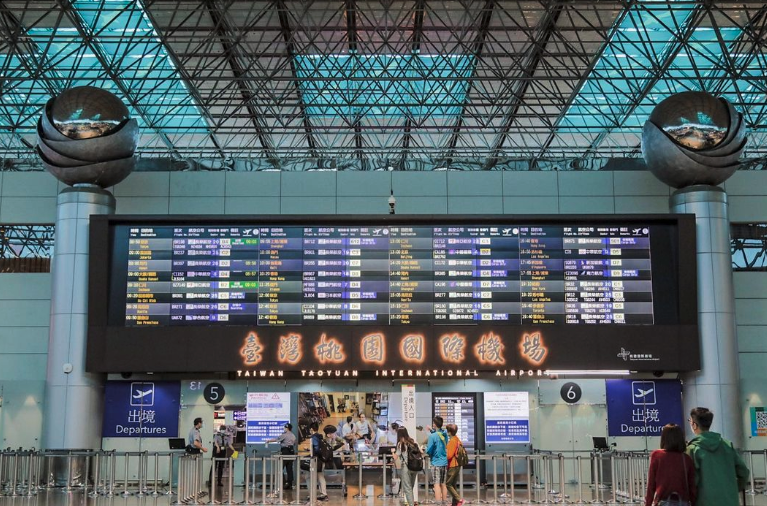 桃園國際機場 FB