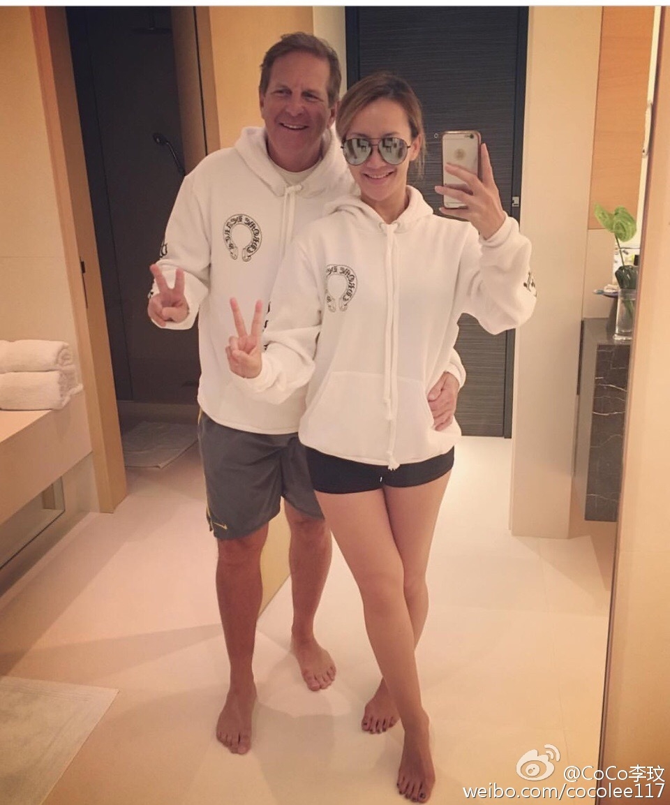 婚禮上更邀請到多位國際巨星擔任嘉賓。