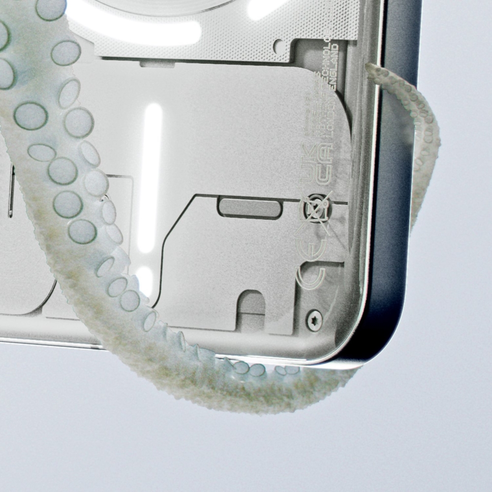 手機邊框位置加入少許弧邊設計～