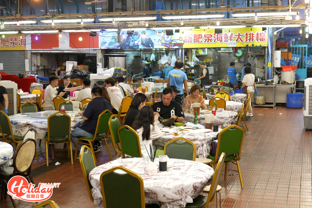 以大排檔來說，餐廳環境都算闊落乾淨。