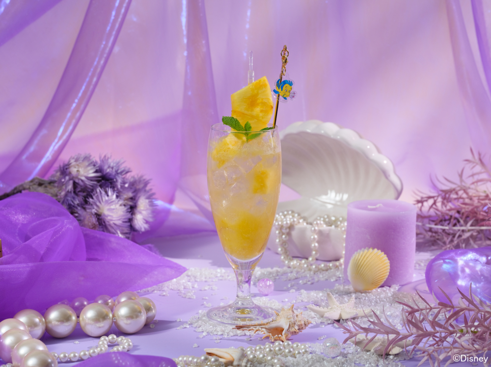 「小胖」菠蘿梳打果汁。