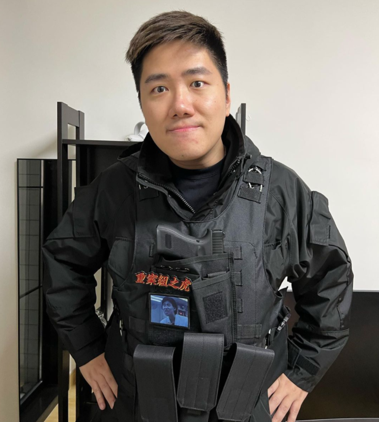 加蔥承認自己需要為阿晶離去嘅事負責,但唔想連累唔相關嘅人。