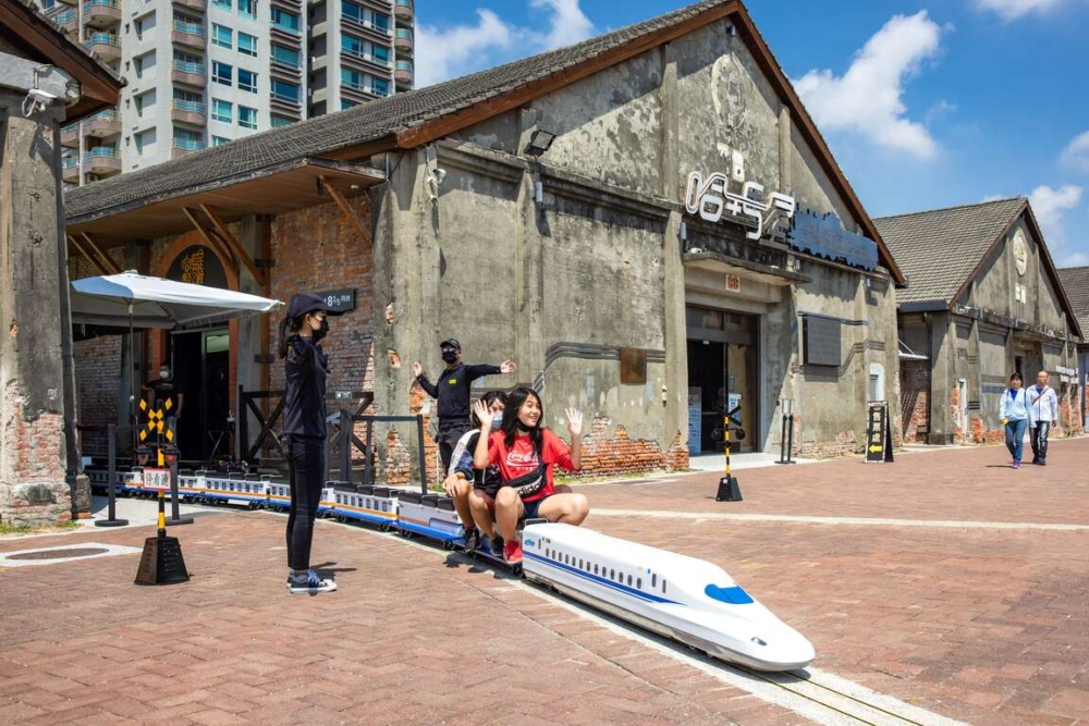 「哈瑪星台灣鐵道館」