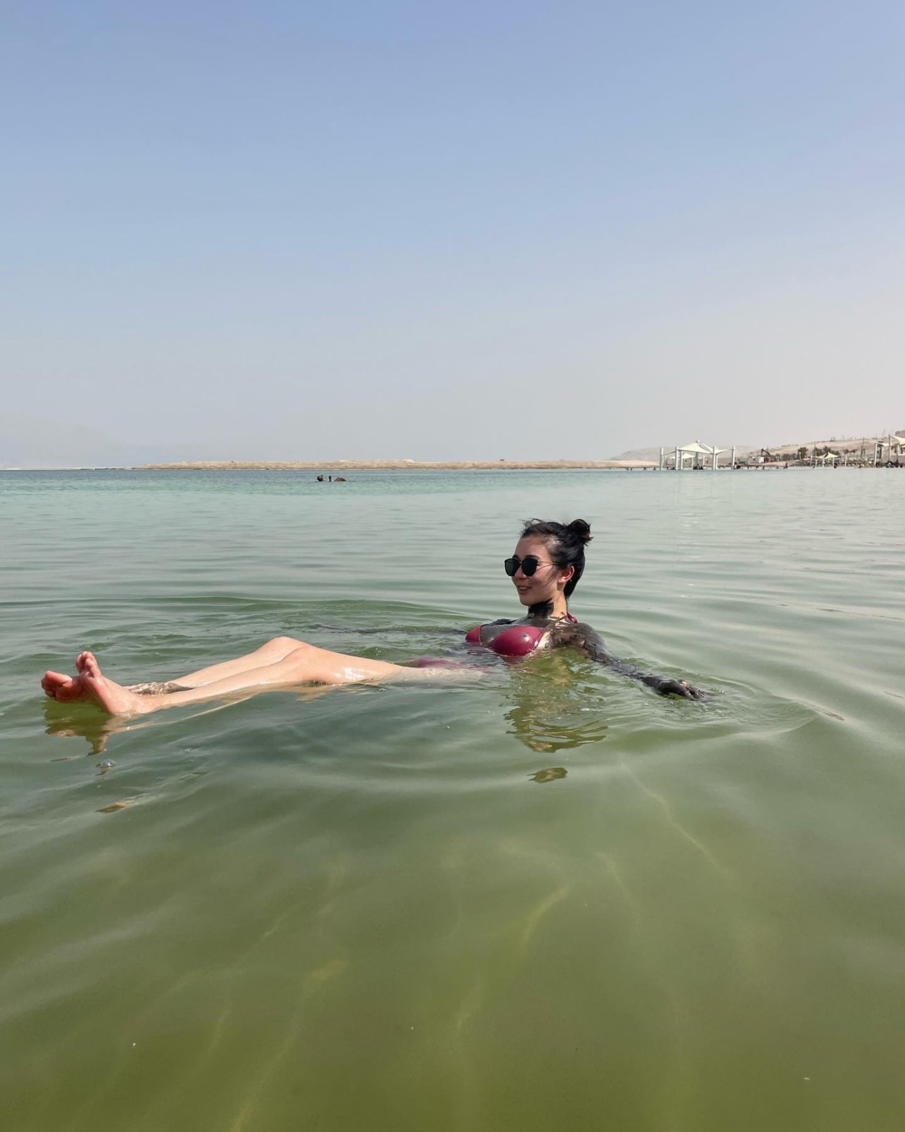 麥明詩都有回覆呢位網友：「其實這張照片需要游泳及潛水技巧的～」