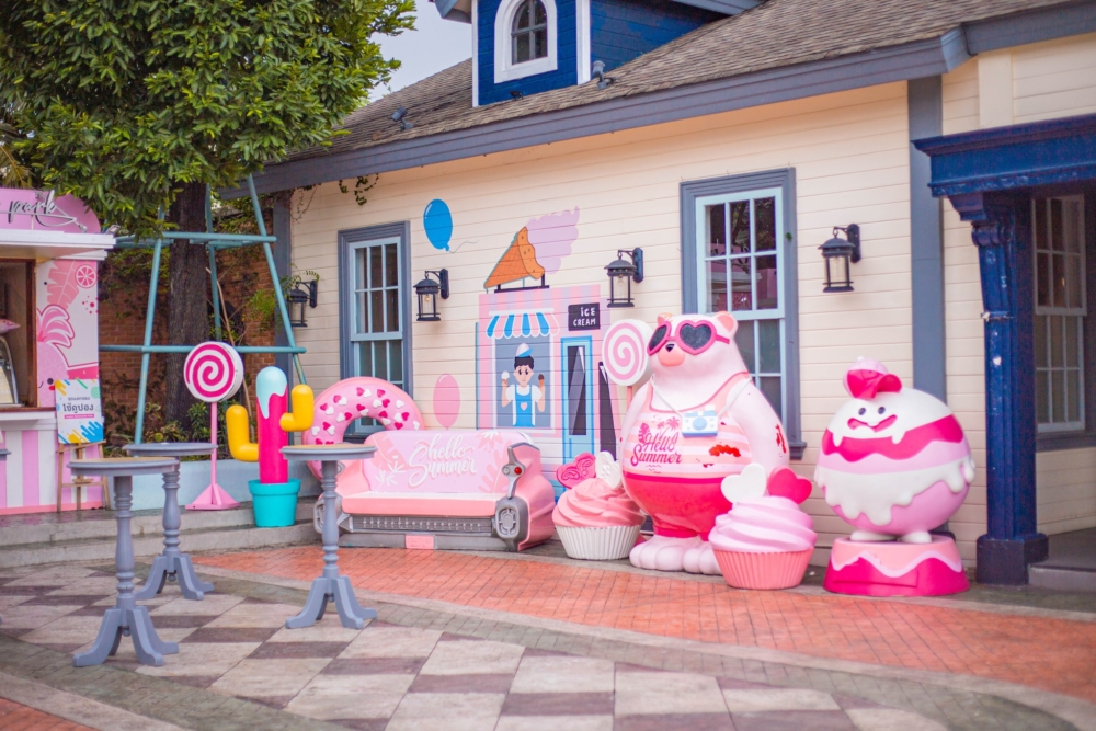 美食車旁邊設有可愛的打卡位～