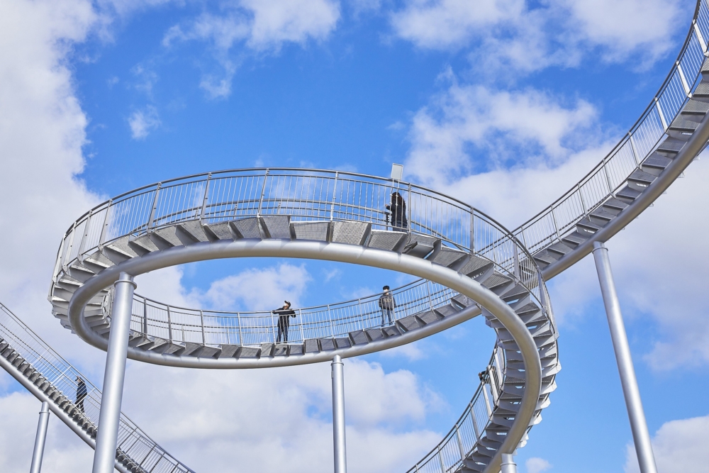 德國設計師夫婦的設計概念係希望大家能體驗到猶如脫離太空船，漫步在太空的感覺～