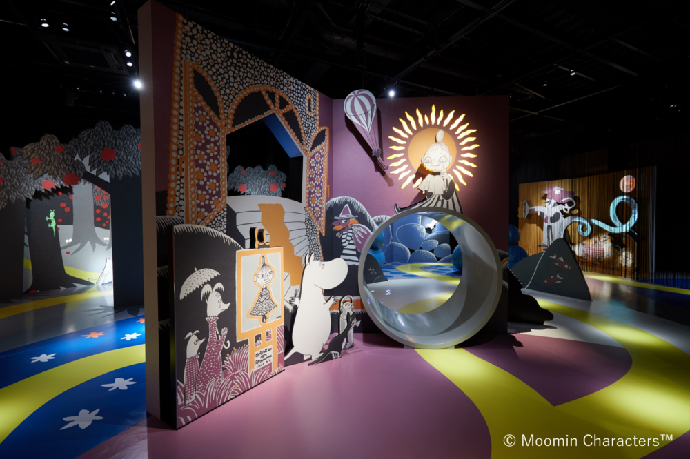 展覽館裡面以各種形式如模型來呈現出姆明的故事～