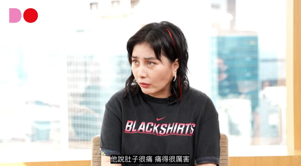 喺載人途中陳子聰覺得個肚好痛,到達醫院時就暈倒。