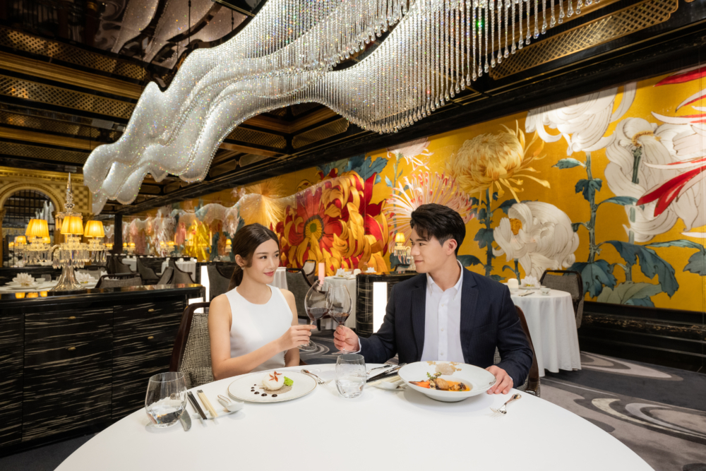 御花園的設計靈感源自宮廷園林，充滿氣派！