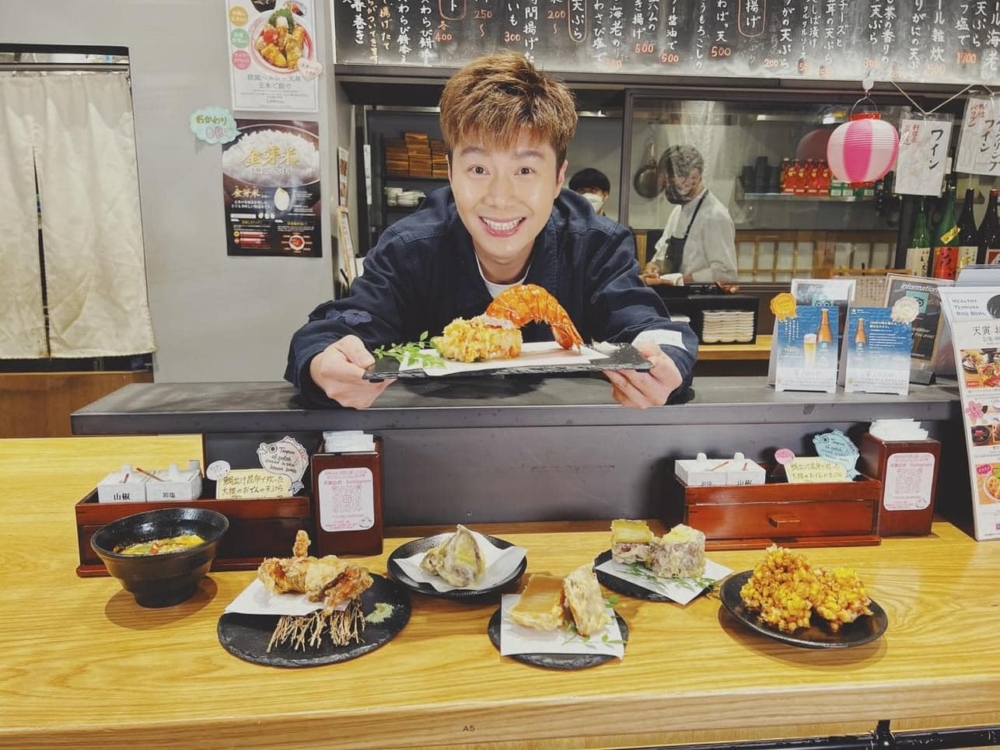 周奕瑋勸籲：「希望大家可以做一個有溫度嘅遊客、有溫度嘅顧客。唔好No Show，就算去唔到都聯絡返舖頭啦??☺️」