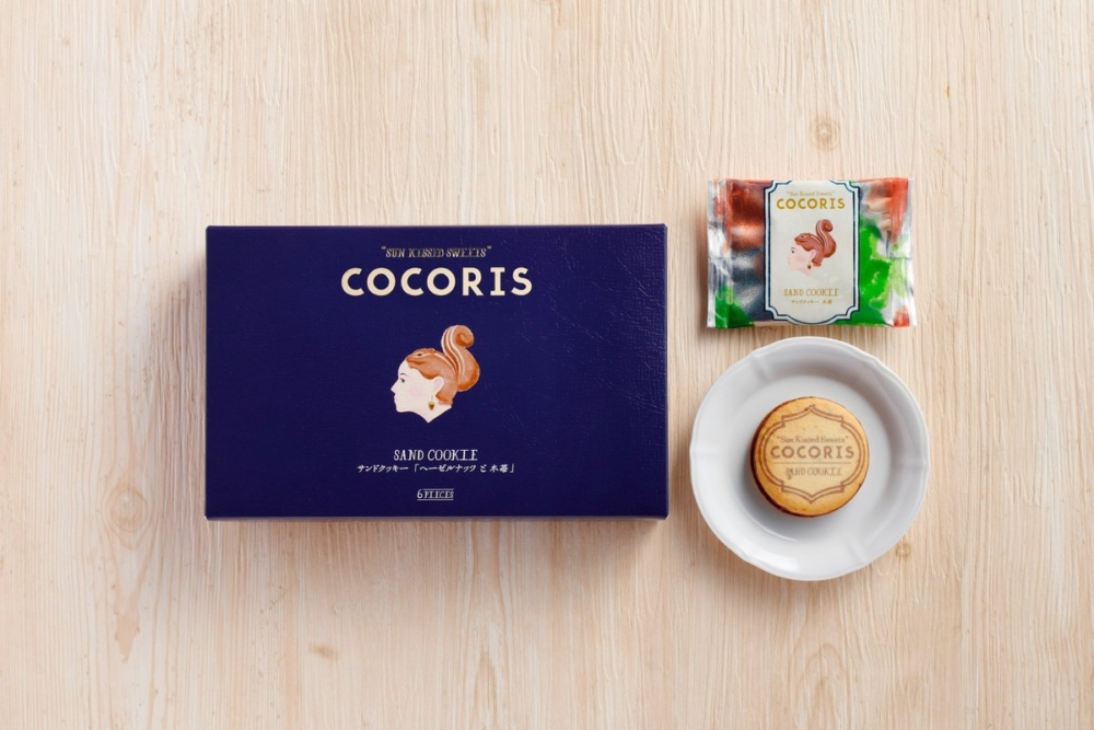 COCORIS_榛果朱古力、覆盆莓夾心餅。