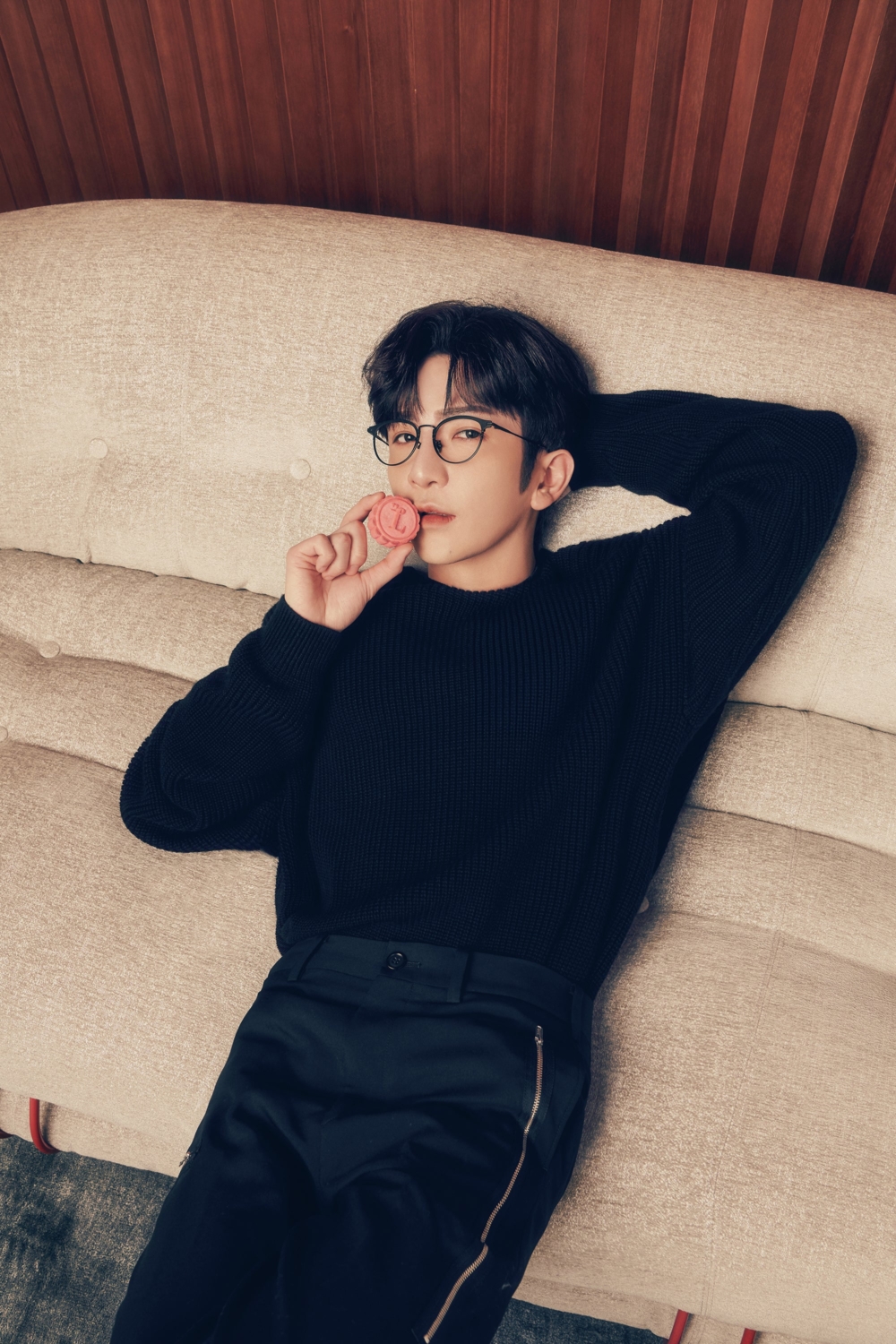 MIRROR Anson Lo的個人品牌Loveral同樣推出月餅禮盒～