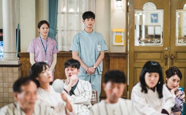 青山醫院精神健康學院執行委員會聯席主席黃藹賢希望可以令參觀者身同感受,對精神病患者產生同理心