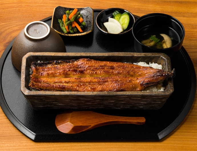 四代目菊川的招牌「一本重」~