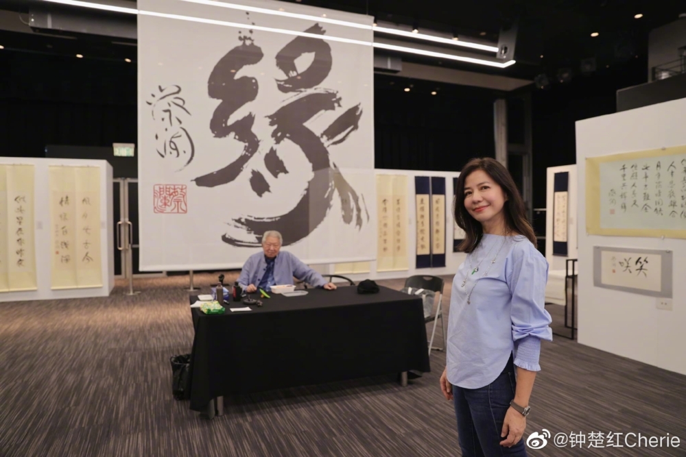 紅姑更婉拒傳媒訪問，指係「蔡瀾先生主場」