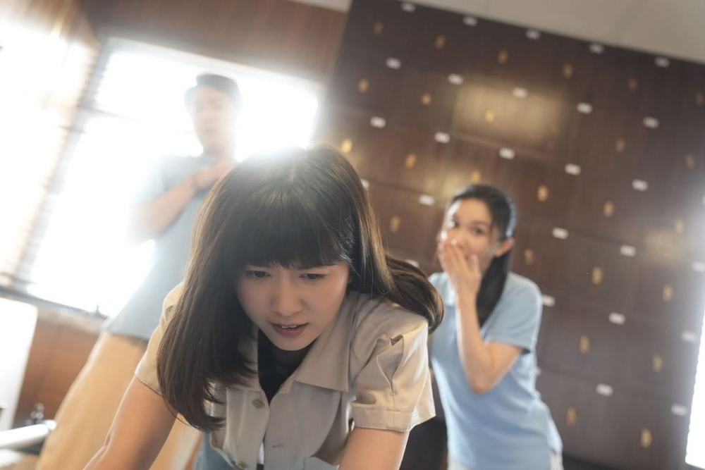 9月時有傳陳嘉慧將同男朋友閃婚，佢指唔會閃婚，但就大方承認有圈外男友。