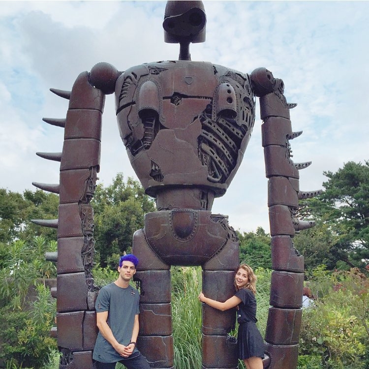 Emily Rudd曾朝聖日本吉卜力美術館！