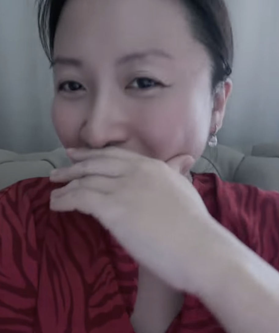 陳怡就指拘留所環境比佢想像中好,但饍食好差,見到都唔會想食:「講起都想嘔。」