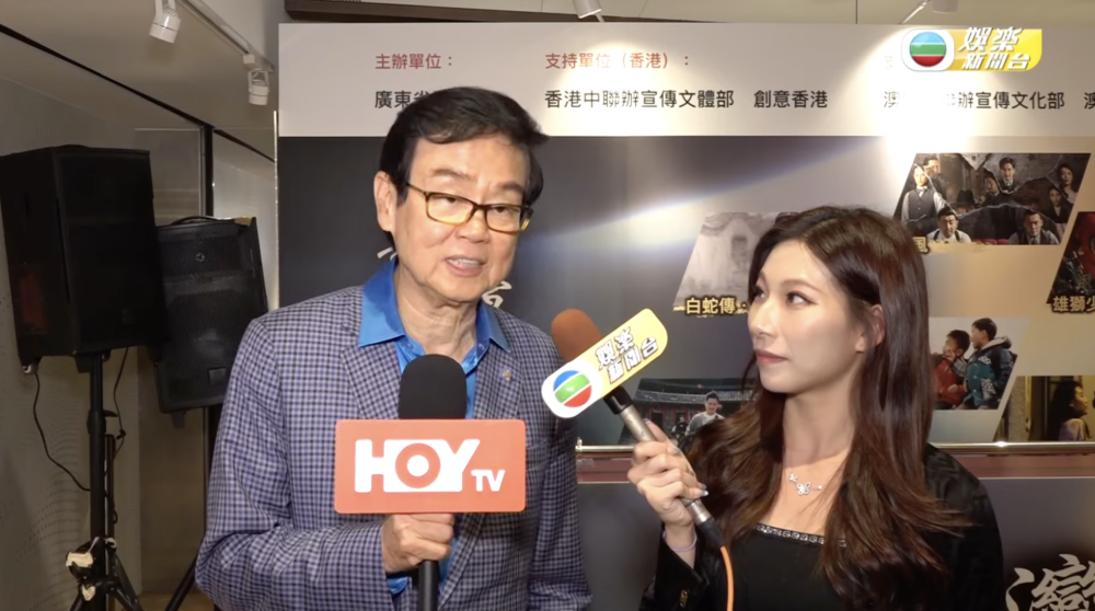 對於有市民擔心睇完午夜場後趕唔到尾班車返屋企等憂慮，黃百鳴回應：「80年代都無地鐵，咪坐的士！」