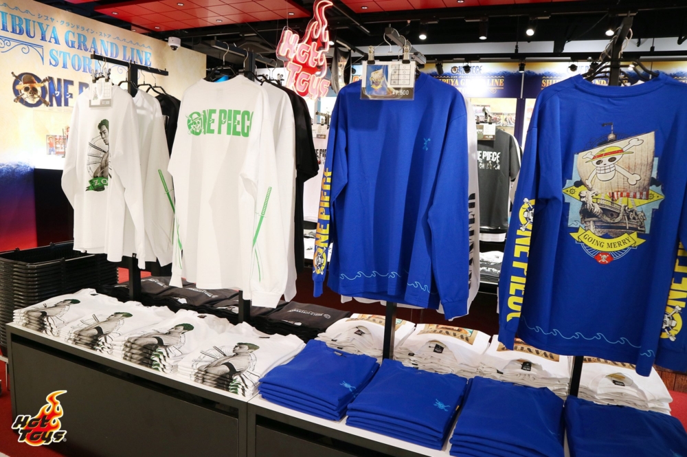 一系列不同設計的限定服飾!