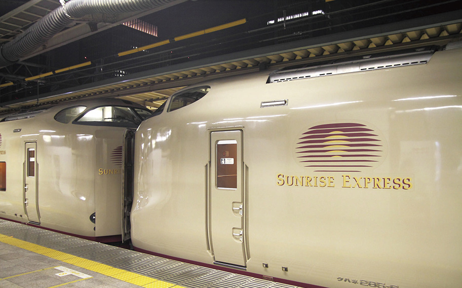「Sunrise瀨戶・出雲號」每天晚上從東京車站出發～