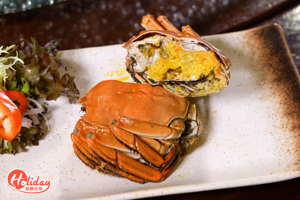 而今年更推出全新口味「花雕熟醉蟹」，配以陳年花雕酒，甘香醇厚的酒香比太雕的更濃郁，同時再加上多種天然香料， 如八角、桂皮、香葉、花椒等，令其口味更富層次感。