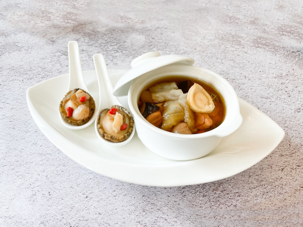 鮑魚花膠瑤柱雞燉湯!