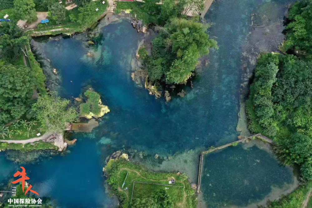 廣西都安瑤族自治縣九頓天窗
