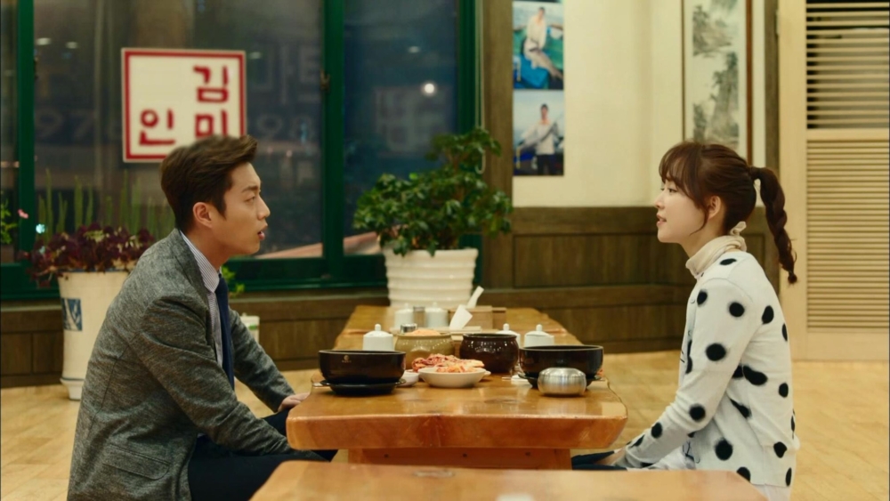 樓主指平時食飯,如果餸菜有蝦嘅話,男友都好依賴樓主幫佢搣殼