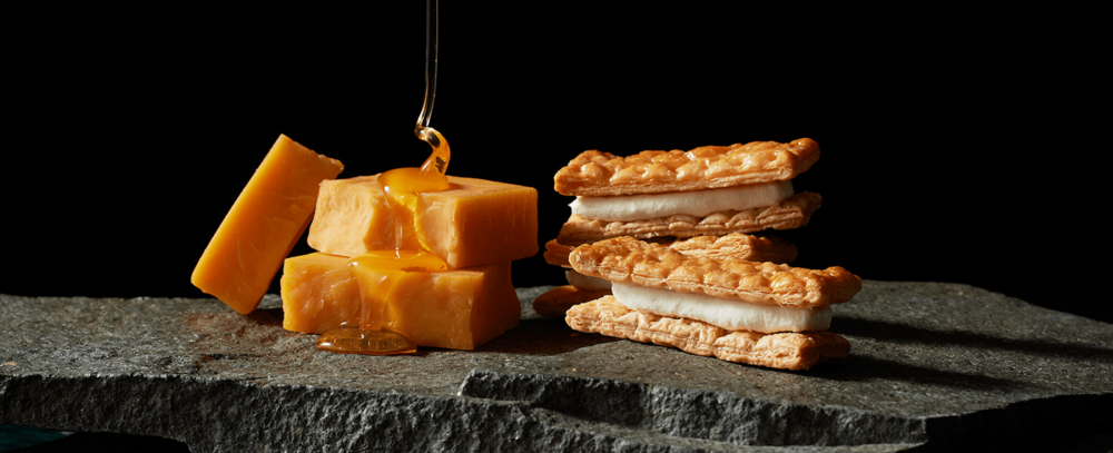 大阪手信推介：DROOLY 蜂蜜起司夾心派。