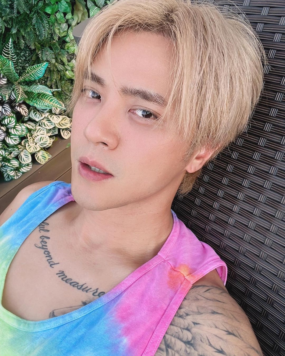 小豬指怕各位姜糖買了票，沒看到姜濤會失望