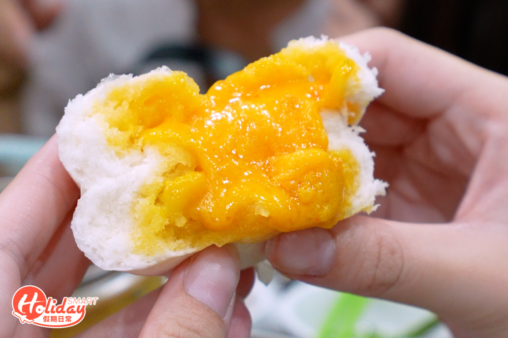 鎮店之寶爆漿流沙包。