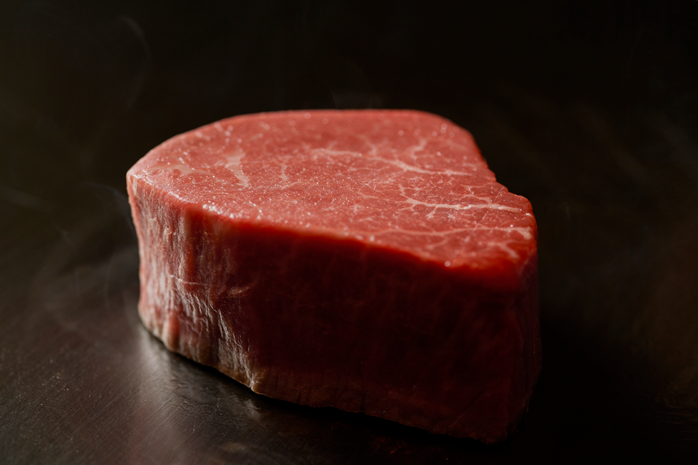 採用高級和牛及時令食材製作的「神樂坂 鐵板燒 Nakamura」！