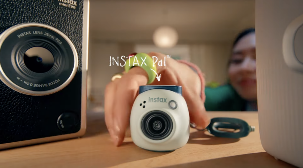 Fujifilm最近宣布推出了迷你即影即有相機「INSTAX Pal™」