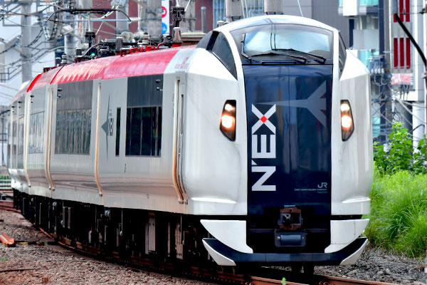 JR特急列車 。