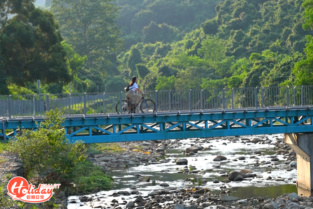 一踏入林村河猶如來到日本河澗，記者都忍不住要落東打卡。