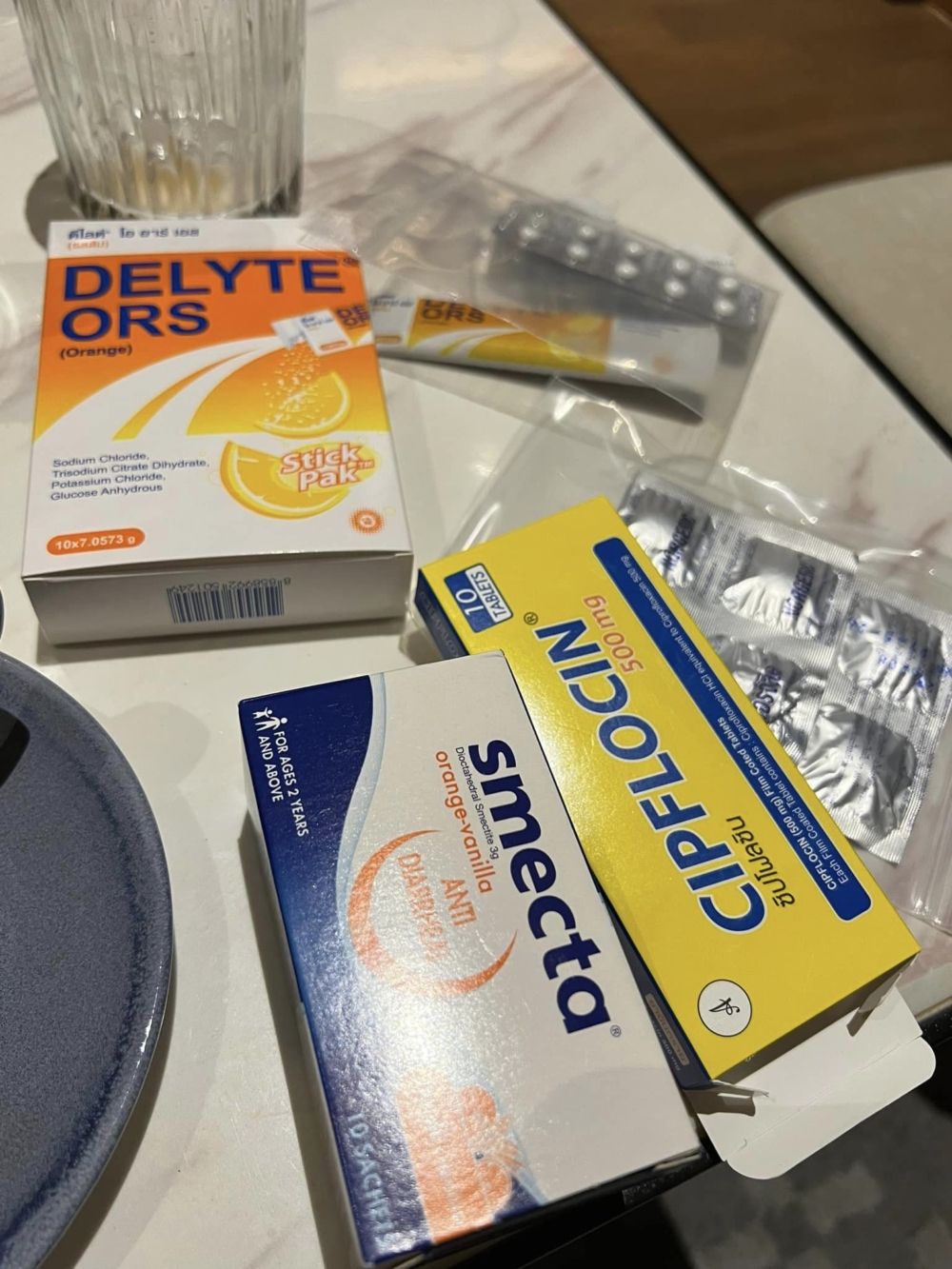 胡慧冲：「幸好有香港醫生為我介紹了一些藥」