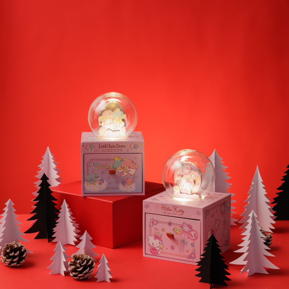 Sanrio 夜燈收納箱。