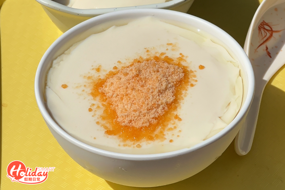 「豆美味豆花團」的豆腐花最為馳名，而最吸引人就是$15就可任食豆腐花，不過只限熱食。