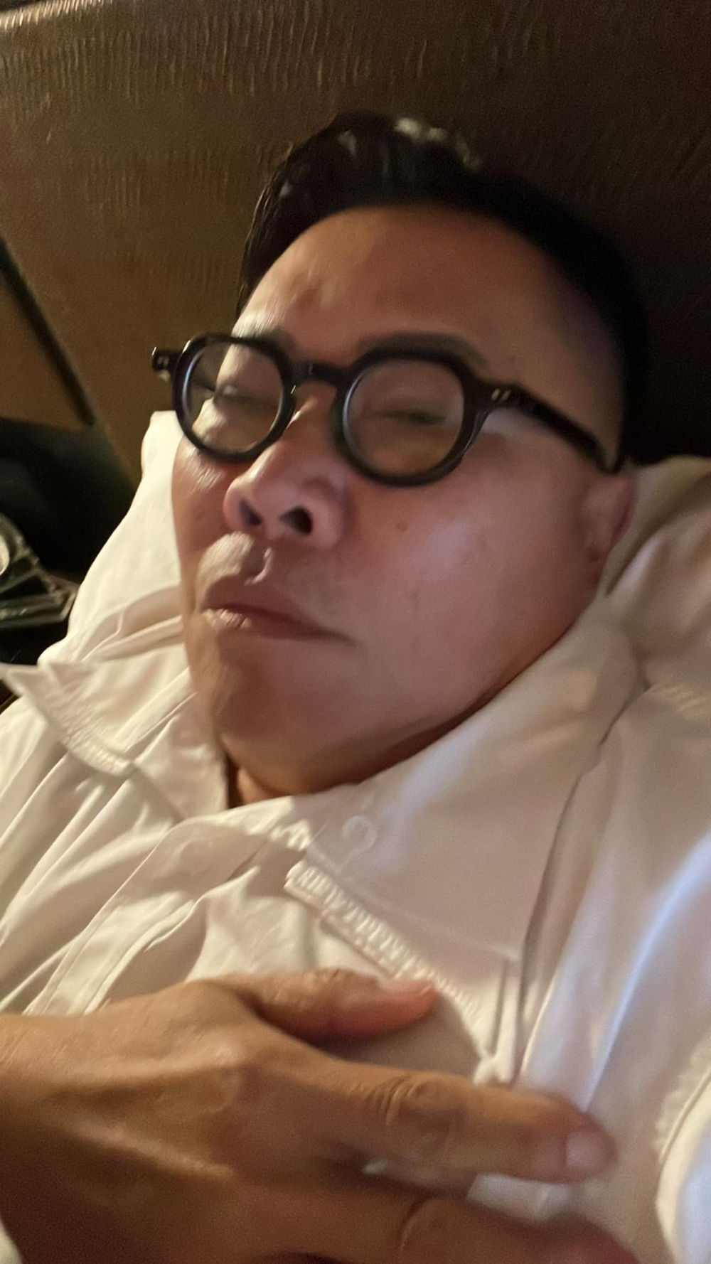 胡慧冲指：「我懷疑我俾人落咗降頭。」