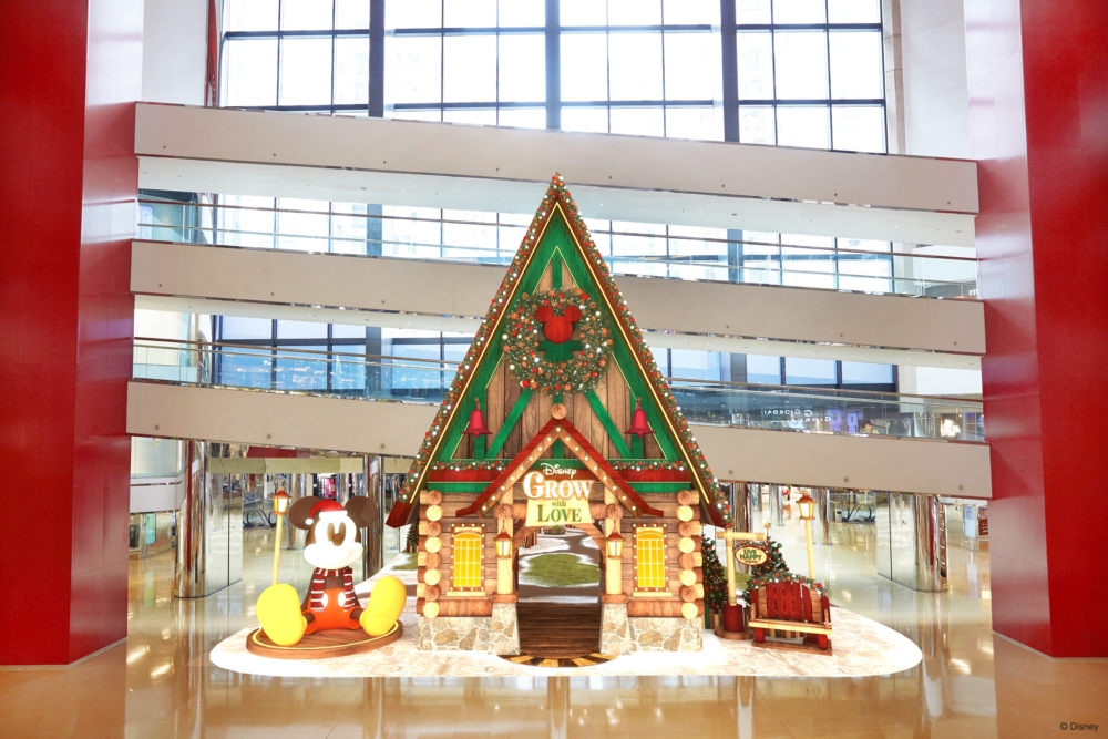 太古城9.5米高Mickey聖誕小屋打卡一流!