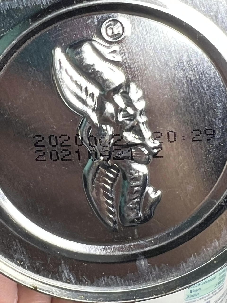 網友指出煉奶變色很可能是因為焦糖化