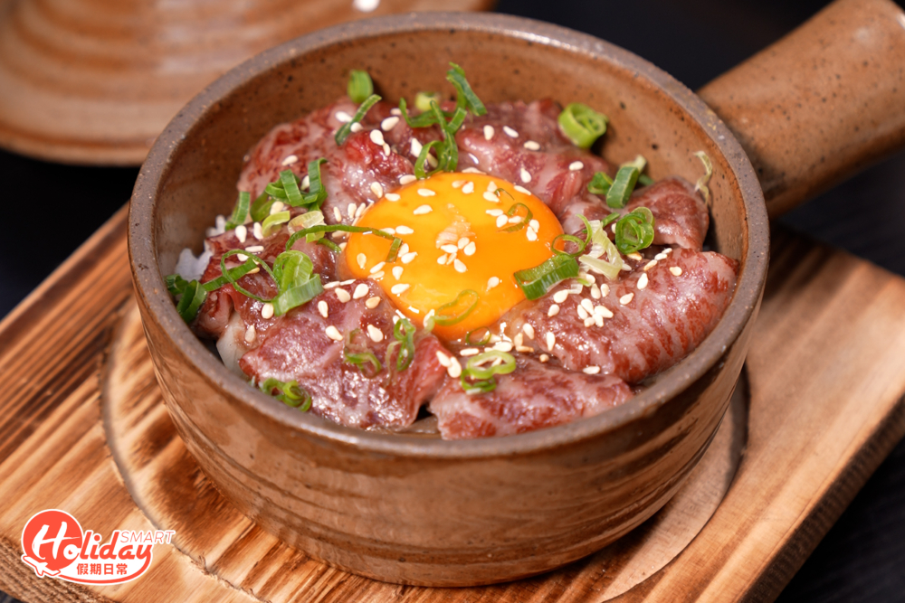 日本A5和牛釜飯則最受歡迎,用日式高湯熬煮香米,再以日本A5和牛入饌,食落油花豐富又帶牛油香。
